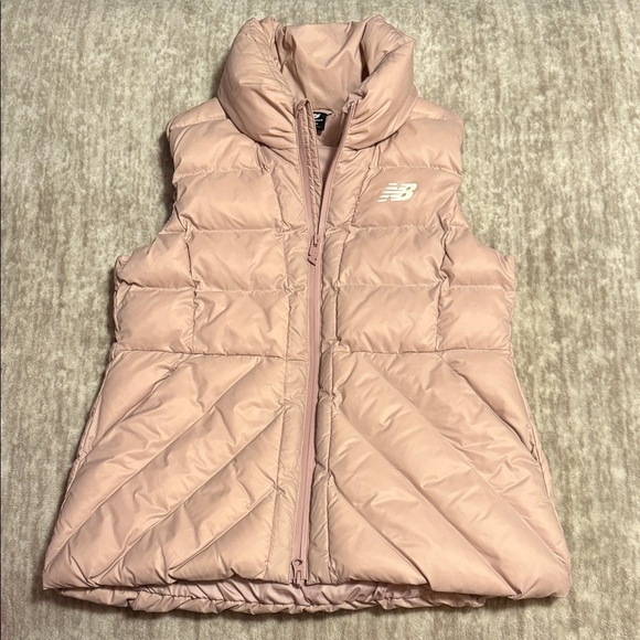New Balance Jackets & Blazers - NWOT New Balance Pink Puffer Vest